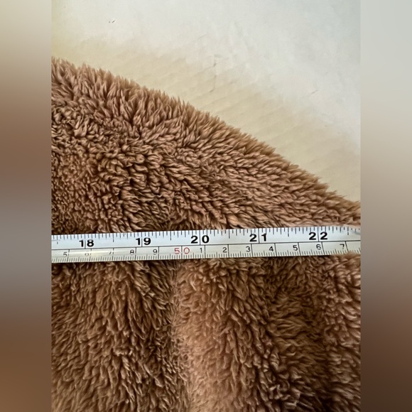 NWT  Calvin Klein Womens Faux Fur Teddy Jacket Size XS  Brown - Picture 5 of 10